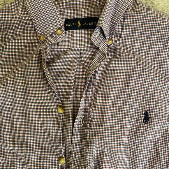 Ralph Lauren Menβs Button down - Picture 3 of 4